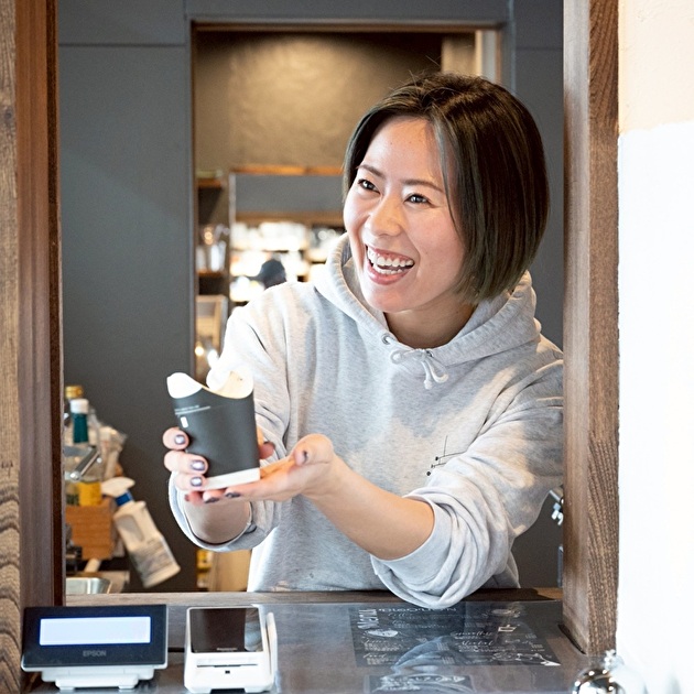スタッフ